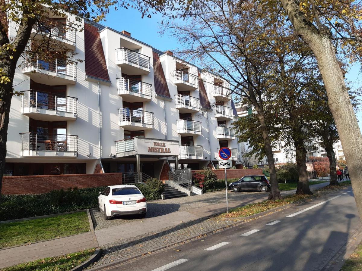 Apartament Trzy Pomosty Villa Mistral Свиноуйсьце Экстерьер фото